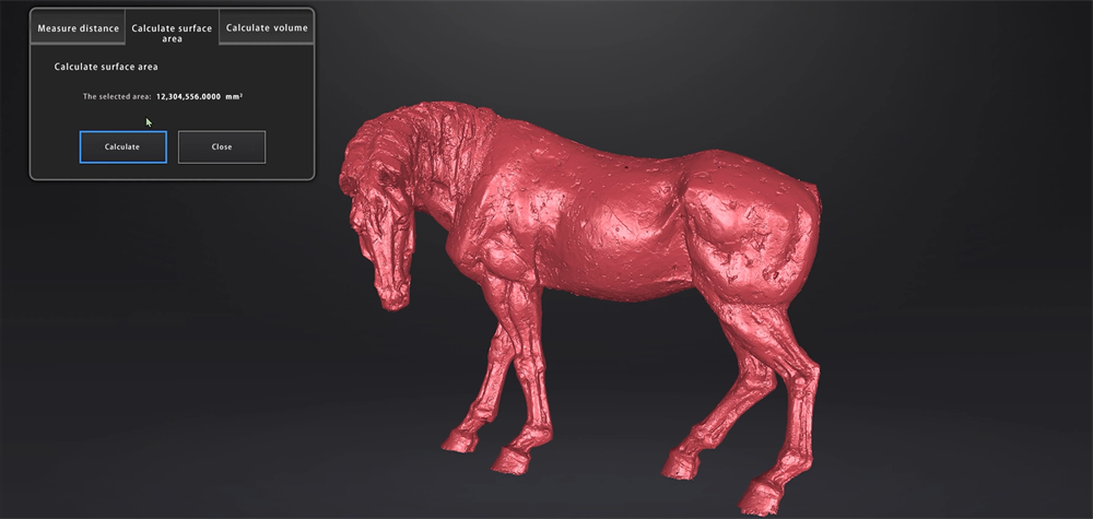 Die Oberfläche wird mit der Software